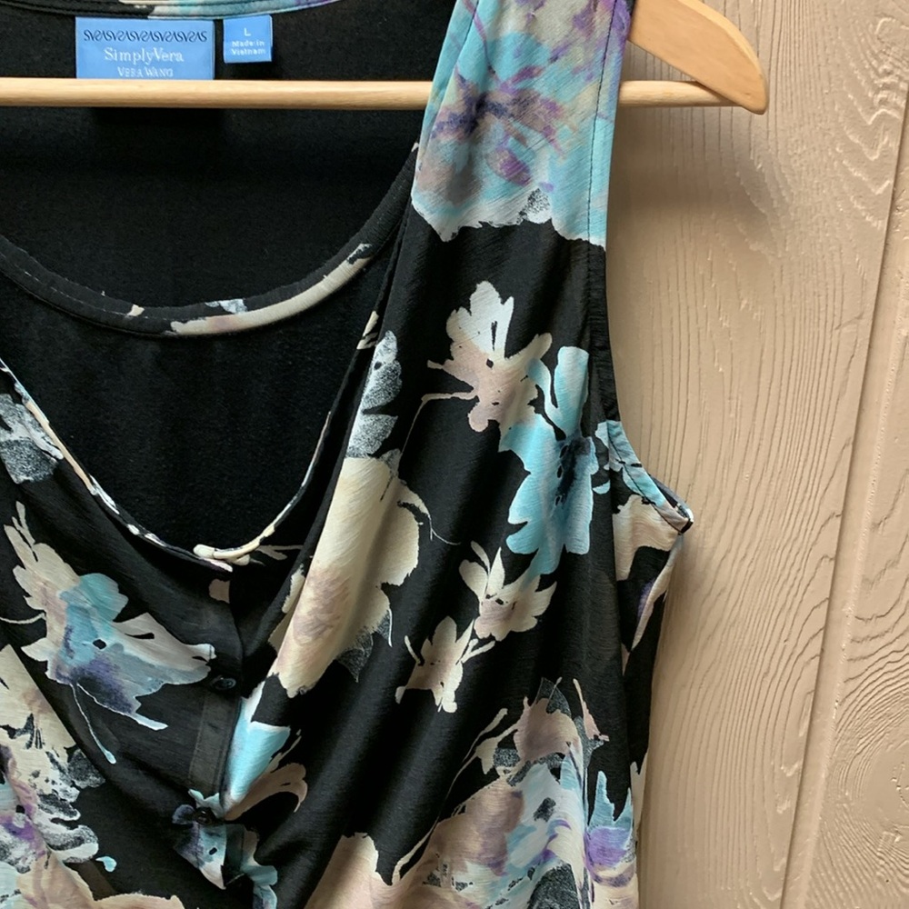 Simply Vera Wang Top - Picture 5 of 10